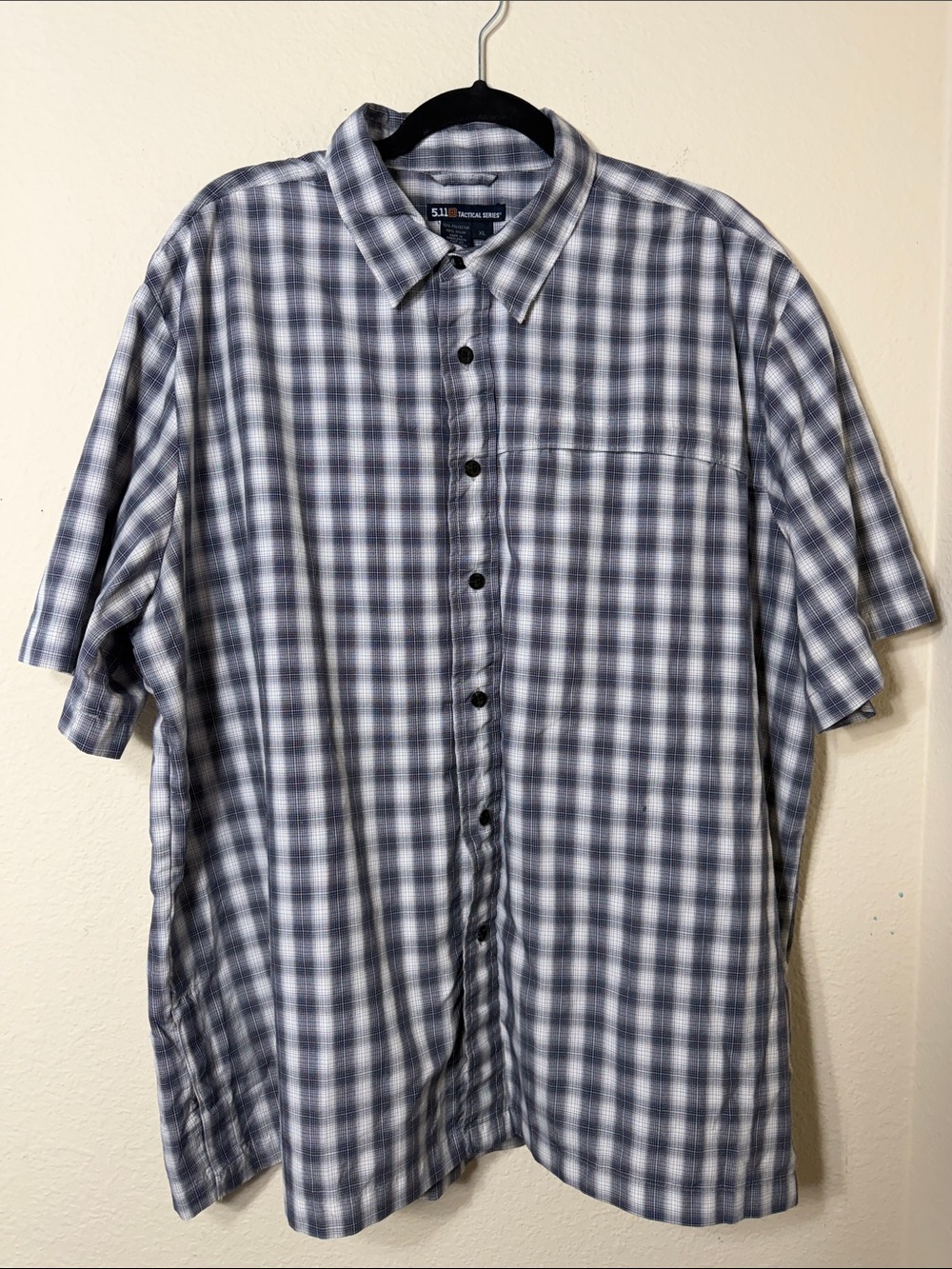 5.11 Tactical Men's Size XL Plaid Short Sleeve Shirt Grey Black Gorpecore